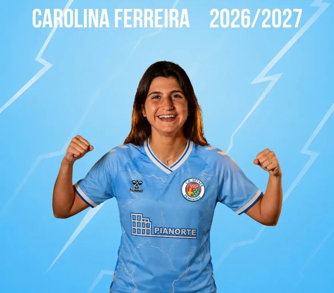 CAROLINA-FERREIRA CAROLINA-FERREIRA